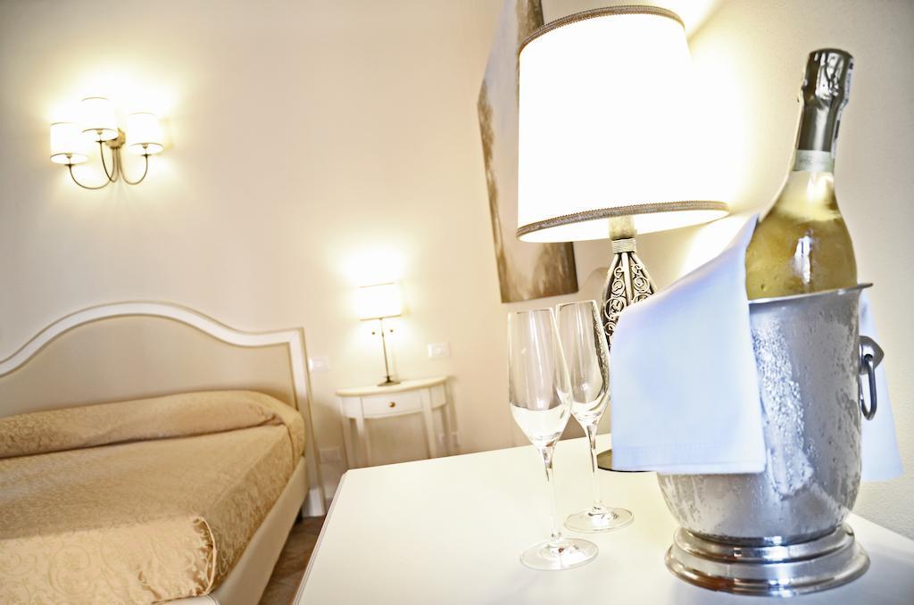 Hotel Villa Borghesi Corte dei Cortesi ห้อง รูปภาพ