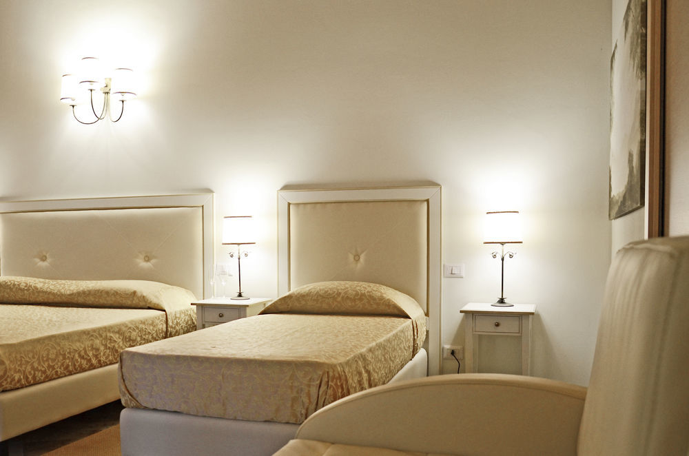 Hotel Villa Borghesi Corte dei Cortesi ภายนอก รูปภาพ