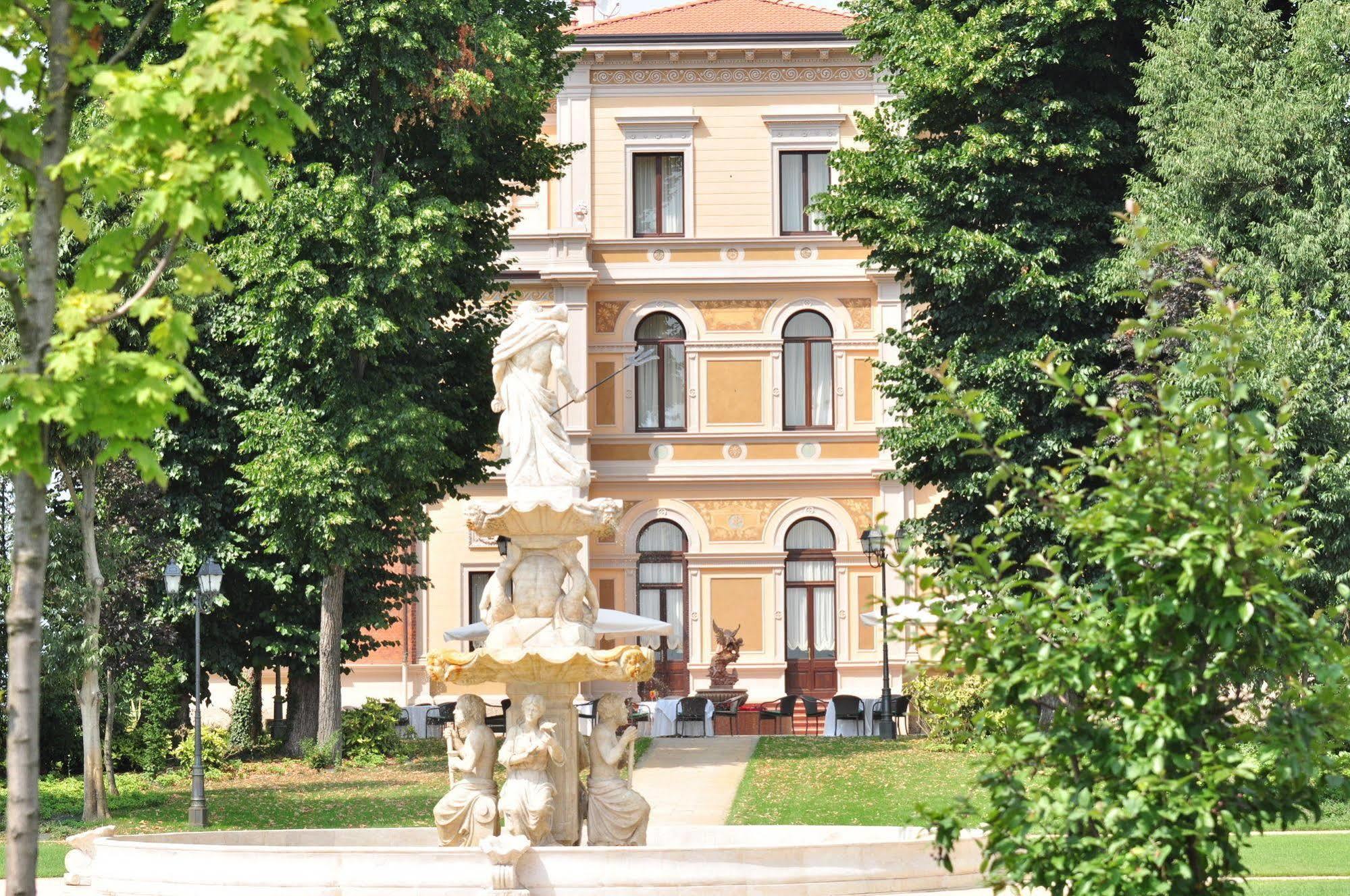 Hotel Villa Borghesi Corte dei Cortesi ภายนอก รูปภาพ