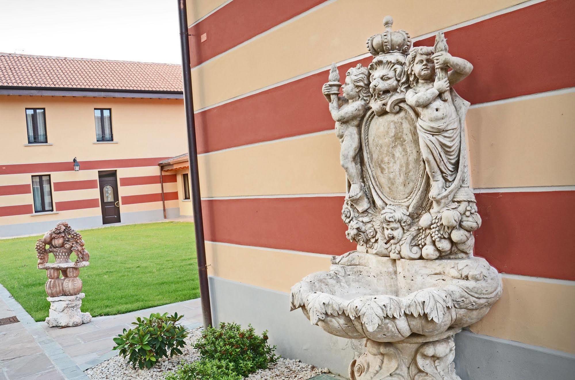 Hotel Villa Borghesi Corte dei Cortesi ภายนอก รูปภาพ