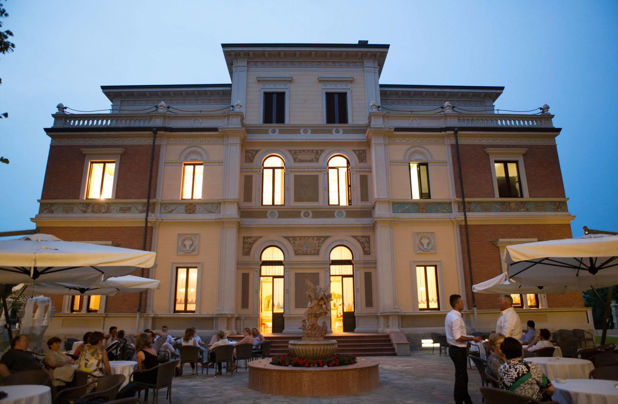 Hotel Villa Borghesi Corte dei Cortesi ภายนอก รูปภาพ