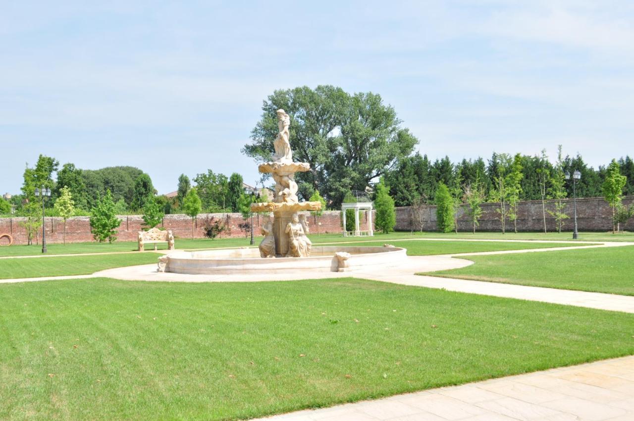 Hotel Villa Borghesi Corte dei Cortesi ภายนอก รูปภาพ